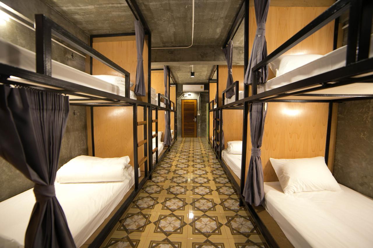 In My Bed Hostel 曼谷 外观 照片